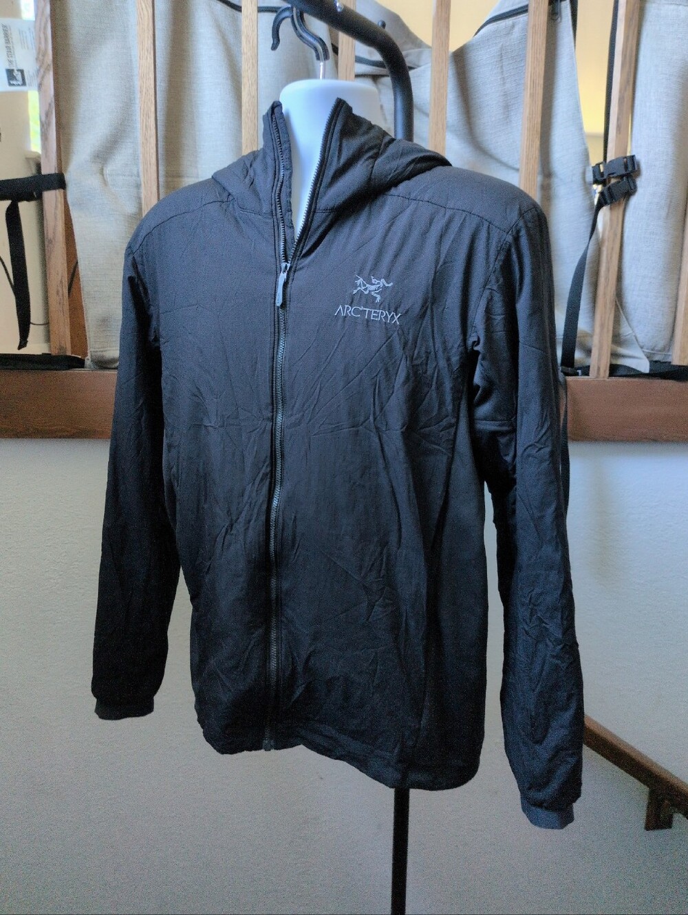 ✨ Arc'teryx Men's Atom Hoody Jacket Size M - Picture 11 of 12